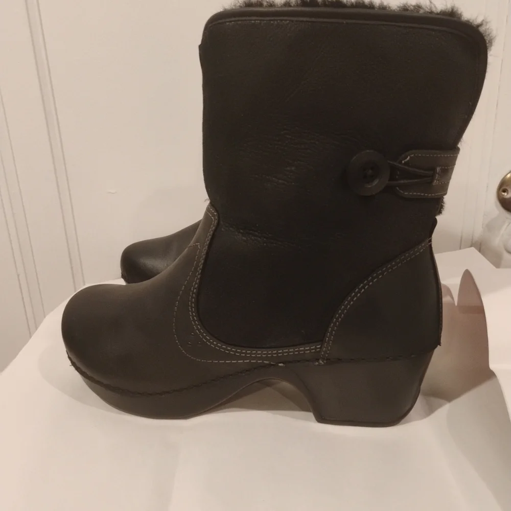 Dansko Women's Black Harper Leather Shearling Ankle Boots Size 41/ US 10.5 -11 - Picture 3 of 9